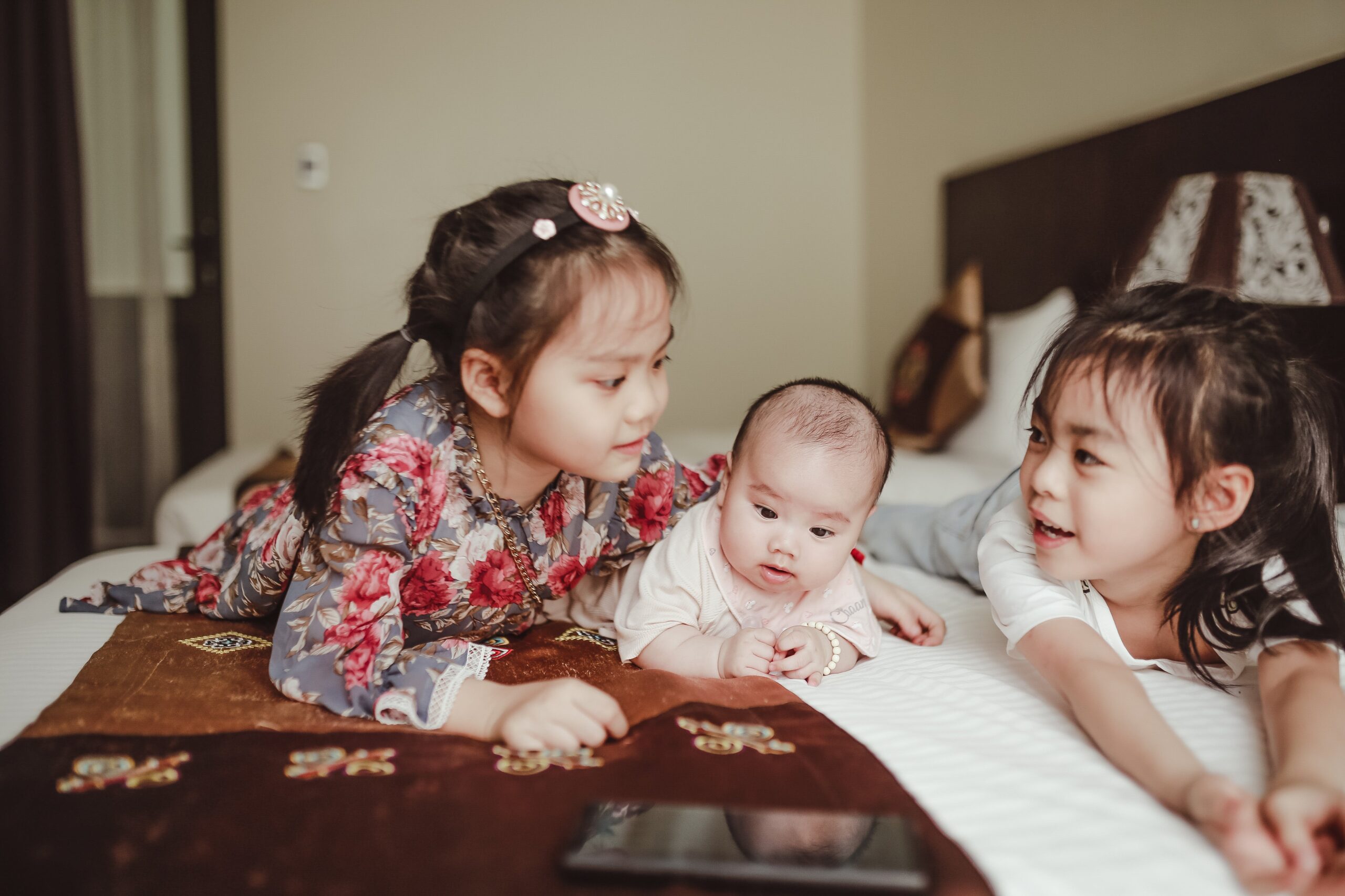 Sibling Jealousy: 3 Ways to Help Older Siblings Connect with the New Baby